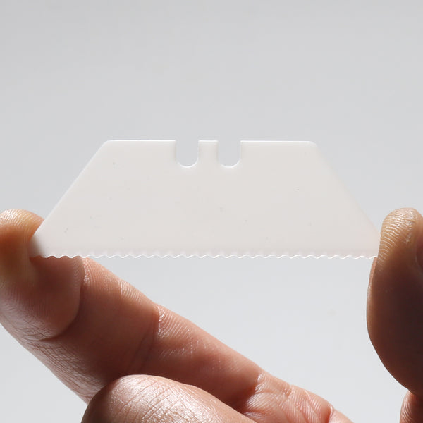 1992 Ceramic Utility Blade Serrated Edge Replacement Blades for Utility Knife Box Cutter Fiber Cutter(Tear)